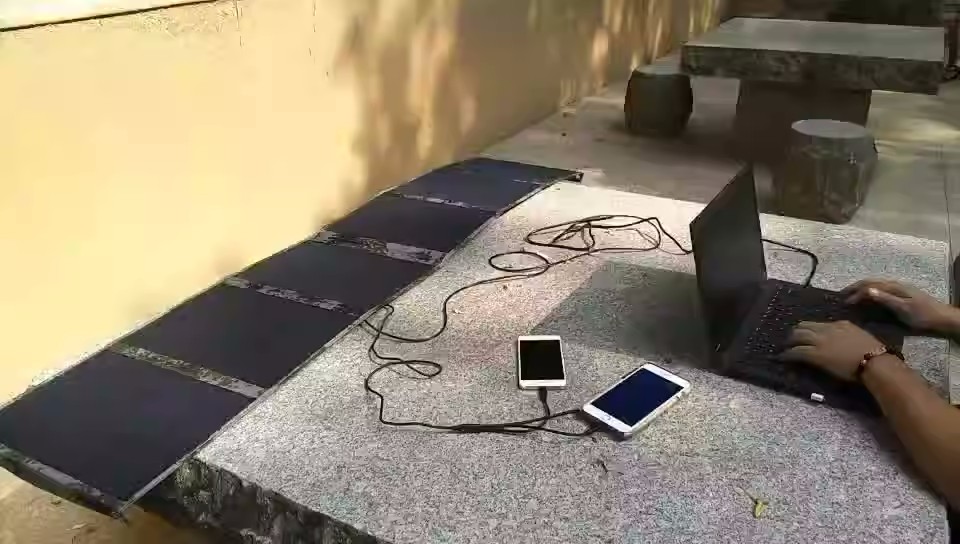 Paidu Travel folding solar charging panels Outdoor power photovoltaic panels